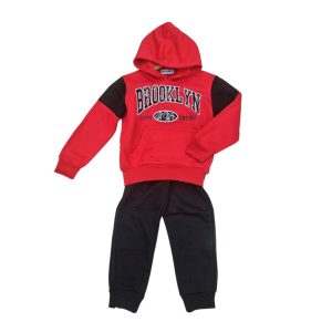 Conjunto varón con felpa