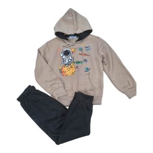 Conjunto varón con felpa