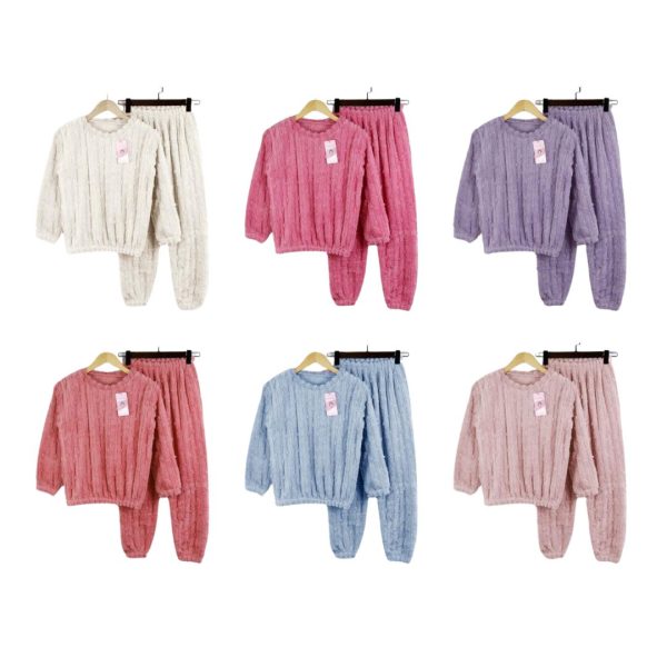 PIJAMA CON PELUCHE